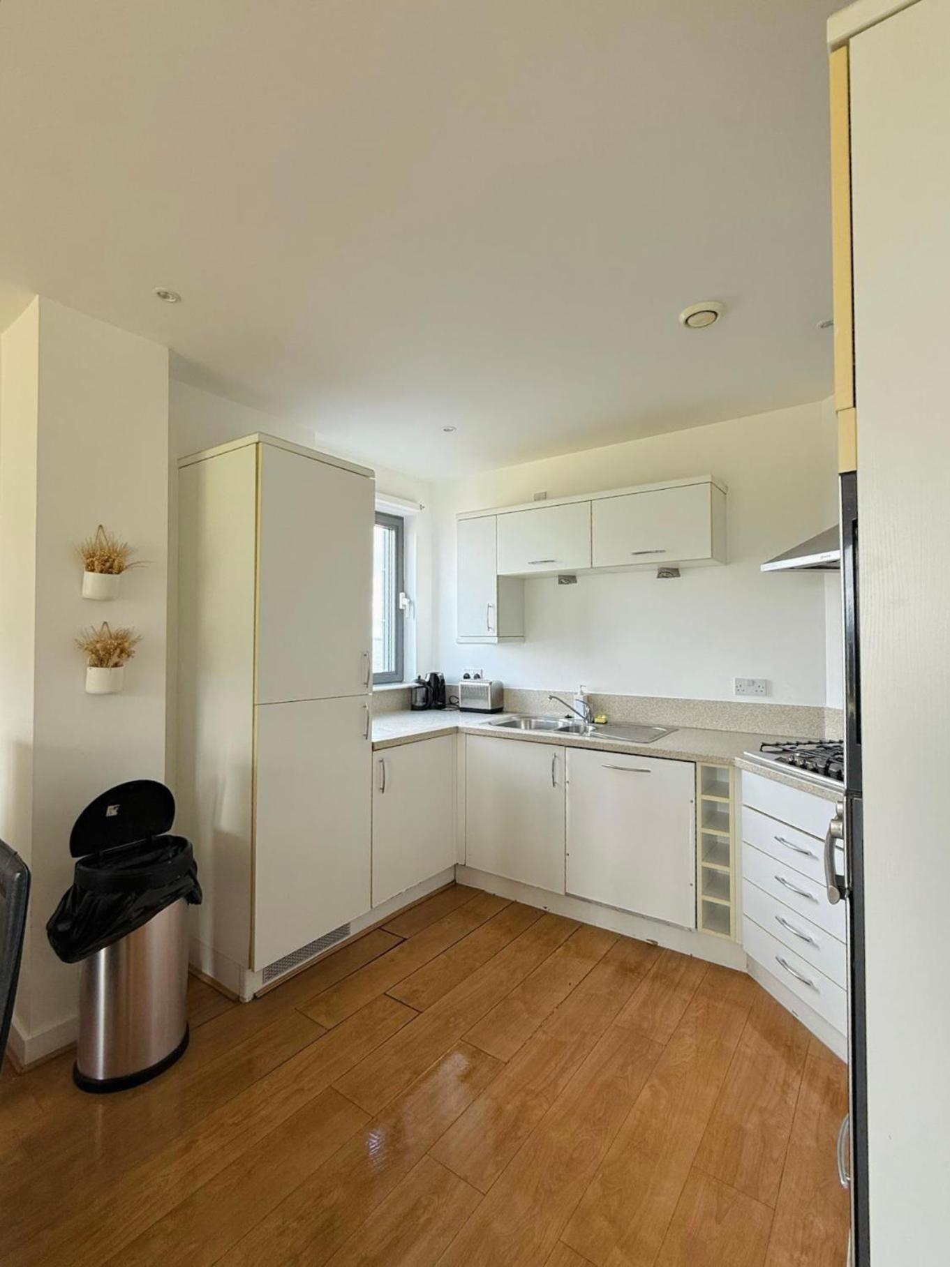 Britannia Apartments EDI Kültér fotó